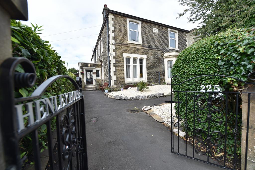 Henley House Care Home